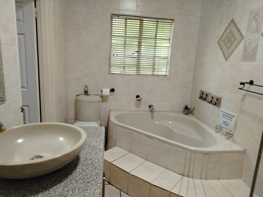 7 Bedroom Property for Sale in Deneysville Free State